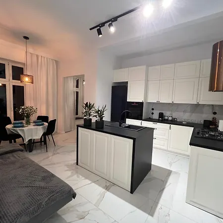 Apartament Jezyce Centrum *