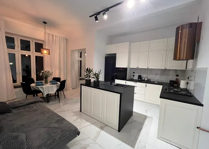 Apartment Jezyce Centrum *